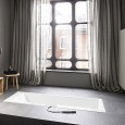 La salle de bains ergonomique de Rexa Design